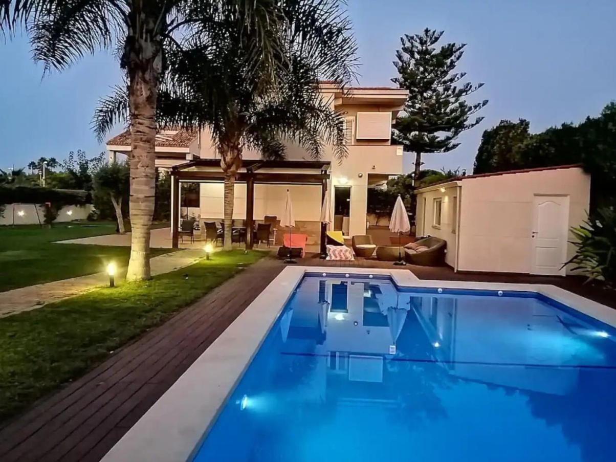 Vila Casa Junto Al Mar Con Jardin Almarda Exteriér fotografie